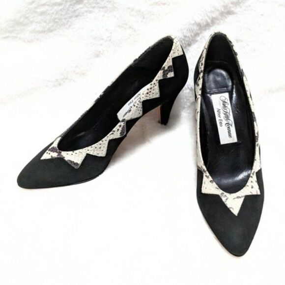 NWOB SAKS Vintage Deadstock Suede Snake Print Pumps 7 - Picture 2 of 9